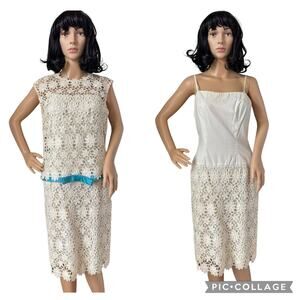 1950s Unbranded Daisy Lace 2pc Dress Set Cream Blue Bow USA XS